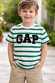 3-9 yaş arası GAP yeşil çizgili erkek çocuk tişört