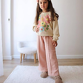 Gül kurusu bol paça pantolonlu takım