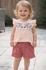 Çiçek işlemeli şortlu takım