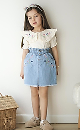 3-10 yaş arası bebe yaka çiçek detaylı kot etekli takım