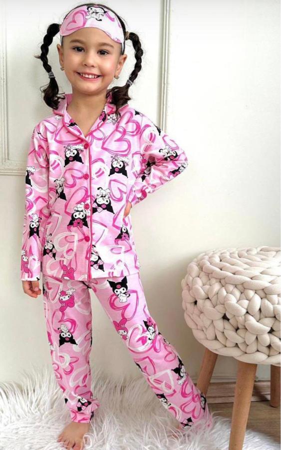 Pembe kuromi baskılı kız çocuk gecelik