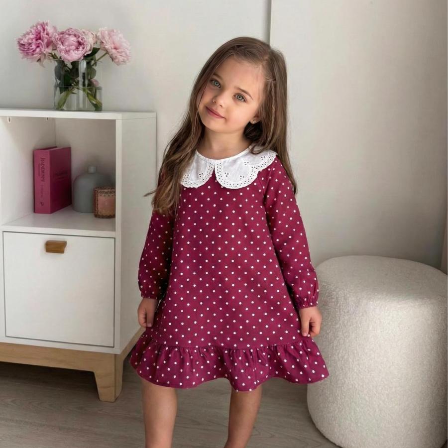 Yakası dantel detaylı bebe yaka elbise