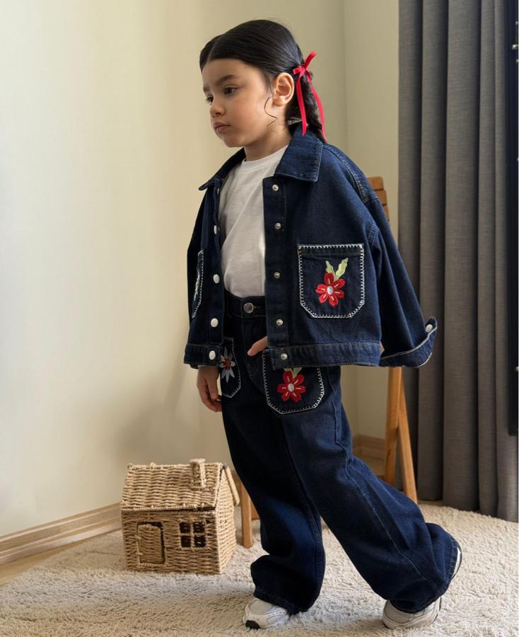7/8 11/12 Çicek nakışlı detaylı kot ceket ve pantolonlu takım