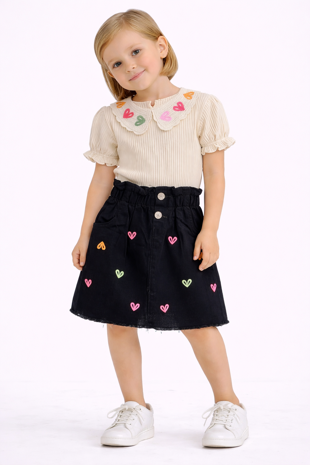 3-10 yaş arası kot etek ve bebe yaka tişört
