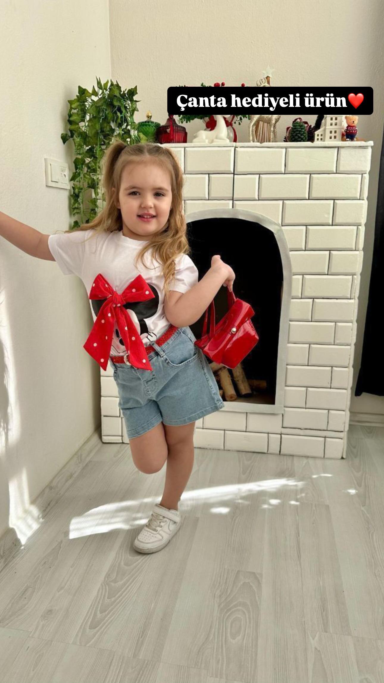 9-10 yaş çanta hediyeli şortlu takım
