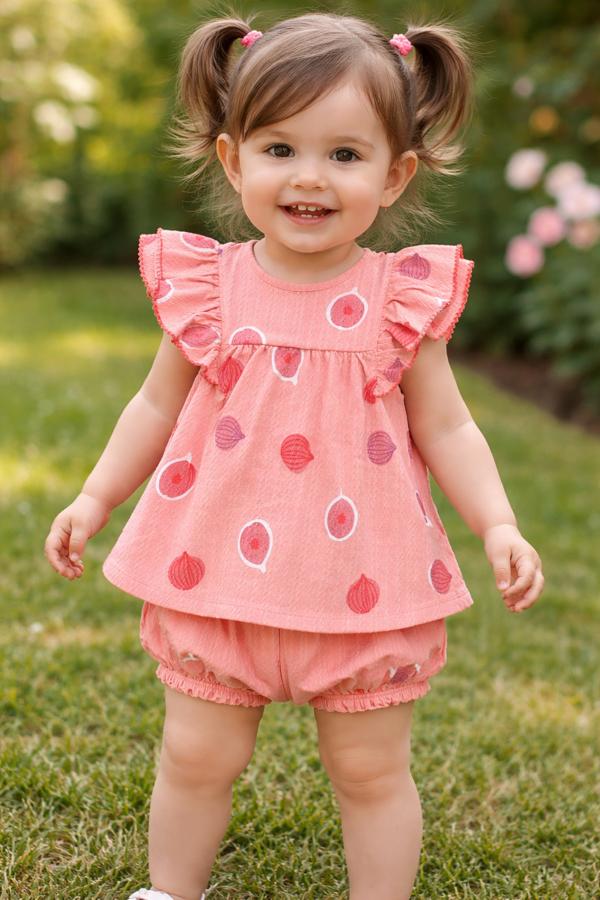 İncir desenli fırfır kollu şortlu takım