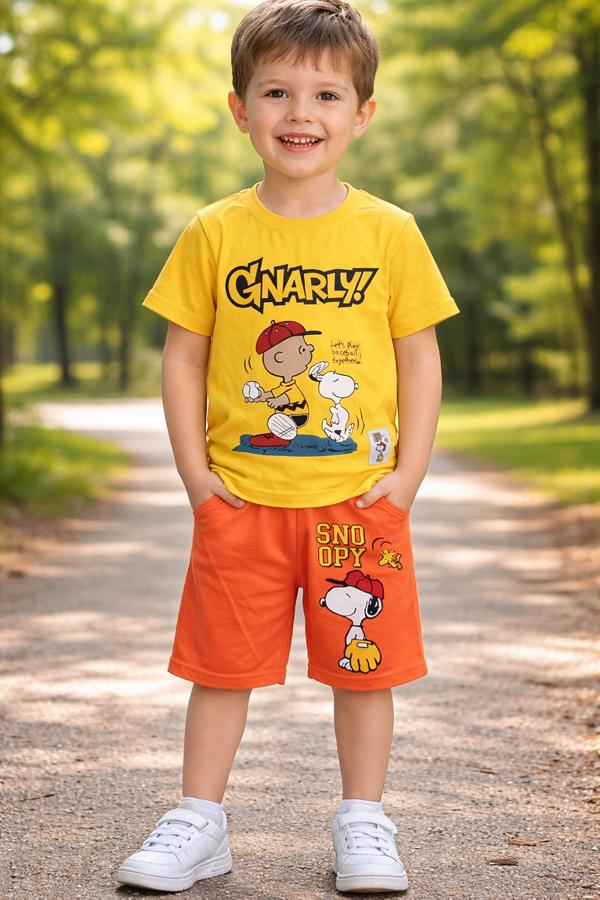 3-6 yaş arası Snoopy karekterli erkek çocuk şortlu takım